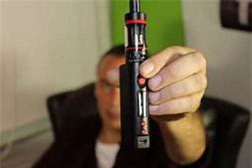 Số ca tử vong do thuốc lá điện tử tăng mạnh