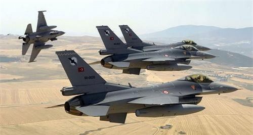 Sự thực Su-35 Nga đánh chặn F-16 Thổ Nhĩ Kỳ ném bom Manbij?