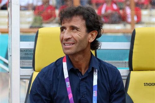 Cựu HLV U23 Tây Ban Nha sẵn sàng trở lại 'giải cứu' ĐT Indonesia sau trận thua Việt Nam