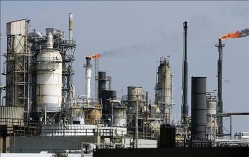 Giá xăng, dầu (17/10): Chưa có dấu hiệu phục hồi