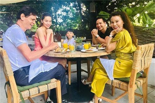 Cặp đôi sao Việt vướng nghi án chia tay chỉ vì một lời chia sẻ vu vơ