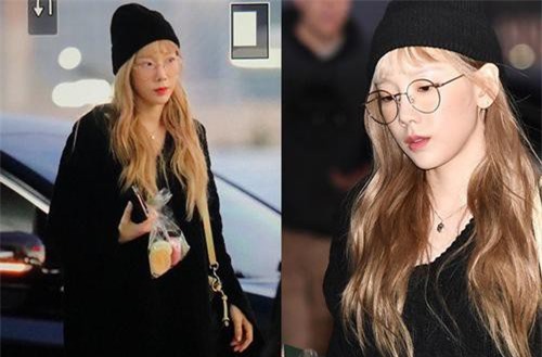 Mất đi cả Jonghyun và Sulli, Taeyeon lần đầu xuất hiện tại sân bay với biểu cảm đáng chú ý