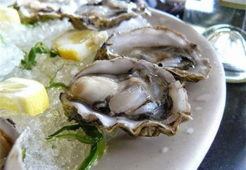 Những 'cấm kỵ' khi ăn hàu biển để tránh rước họa vào thân
