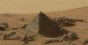 Phi hành gia chia sẻ nhật kí 200 ngày sống trên sao Hỏa