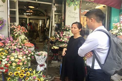 Thị trường 20/10 'nóng' cùng nhiều mặt hàng quà tặng ý nghĩa