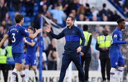 Bảng xếp hạng Ngoại hạng Anh: Chelsea lọt top 3