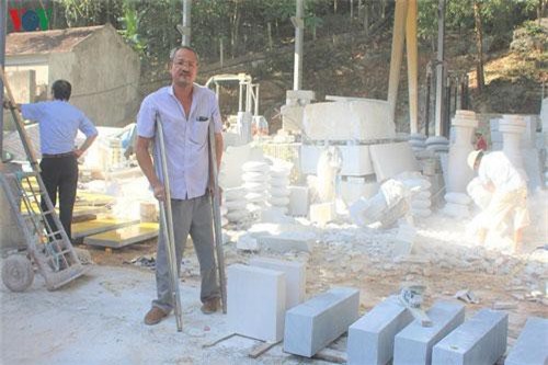 Vượt lên tật nguyền trở thành tỷ phú nơi huyện miền núi Quỳ Hợp, Nghệ An