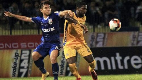 Đua trụ hạng V.League: Còn nước phải tát
