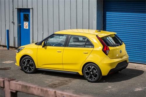 Khám phá xe hatchback thể thao, giá gần 460 triệu đồng