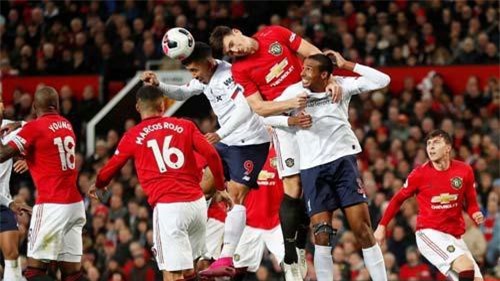 Maguire bị chê nghiệp dư sau trận MU vs Liverpool