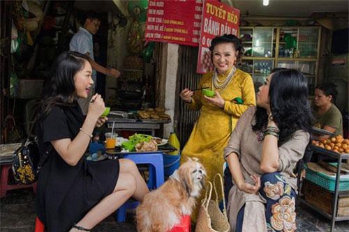 Nhan sắc của ba thế hệ trong gia đình Thanh Lam