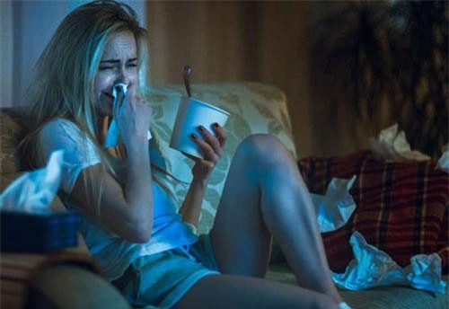 Vì sao khi khóc con người chảy nước mắt và cả nước mũi?