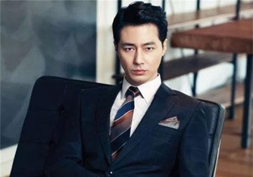 Sách tử vi chỉ rõ, 3 con giáp nam này đen đủi nếu làm kinh doanh trong năm 2020