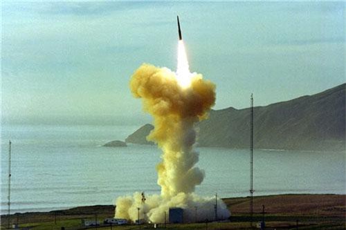 Tên lửa ICBM 7 triệu USD/quả nửa thế kỷ 'canh gác' bầu trời nước Mỹ