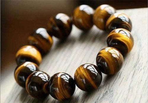 15 loại đá phong thủy mệnh Kim hợp làm bảo bối hộ thân, tránh mọi đen đủi