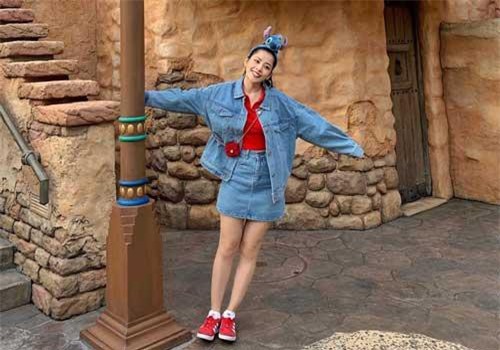 B&#x1EA3;o Anh, M&#xE2;u Th&#x1EE7;y v&#xE0; d&#xE0;n sao Vi&#x1EC7;t g&#x1EE3;i &#xFD; trang ph&#x1EE5;c xu&#x1ED1;ng ph&#x1ED1; m&#xF9;a thu