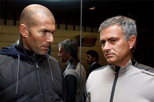 HLV Zidane thừa nhận 'khó ở' vì Jose Mourinho