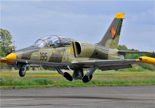 Không quân quá yếu, Campuchia quyết mua máy bay phản lực từ CH-Séc