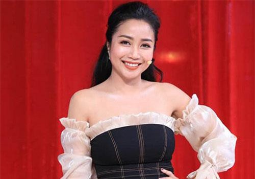 3 lần sinh nở, Ốc Thanh Vân vẫn gợi cảm vô đối