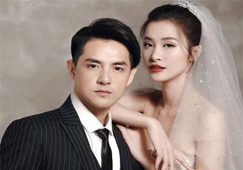 Bật mí về váy cưới của Đông Nhi