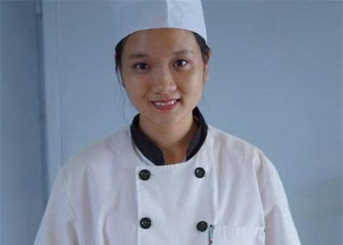 Bỏ việc nhà nước về làm bánh, mẹ Đắk Nông thành bà chủ, bỏ túi 20 triệu/tháng