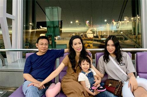 Cuộc sống ngập trong nhung lụa của 2 Á hậu lấy chồng đại gia giàu có nổi tiếng