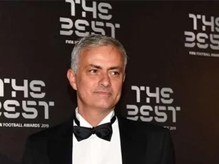 HLV Mourinho ráo riết chuẩn bị cho bến đỗ mới