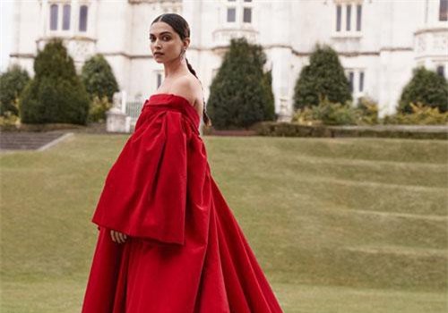 Nhan sắc 'vạn người mê' của 'Biểu tượng sắc đẹp' Ấn Độ