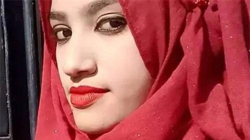 Bangladesh tử hình 16 kẻ thiêu sống nữ sinh