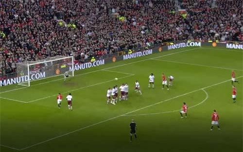 CLIP: Top 10 bàn thắng đẹp nhất của M.U vào lưới Arsenal trên sân nhà Old Trafford