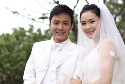 Hồng Đăng 'Hoa hồng trên ngực trái': Soái ca không sợ vợ ghen và cuộc sống gia đình viên mãn