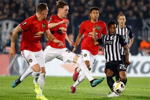 Kết quả vòng 3 Europa League: MU, Arsenal lên ngôi đầu