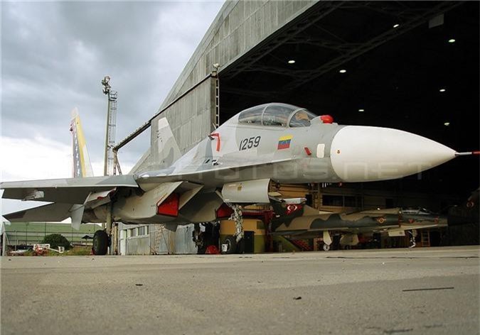 Nguyên nhân Su-30MK2 nổ khiến Chuẩn tướng Venezuela thiệt mạng - Hình 8 Nguyen nhan Su-30MK2 no khien Chuan tuong Venezuela thiet mang-Hinh-8