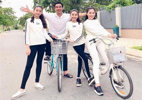 Quyền Linh tiết lộ lý do 'cưa đổ' vợ xinh đẹp giỏi giang vô cùng đơn giản