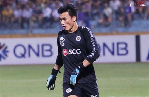 CLB Hà Nội muốn ký hợp đồng mới với thủ môn Bùi Tiến Dũng