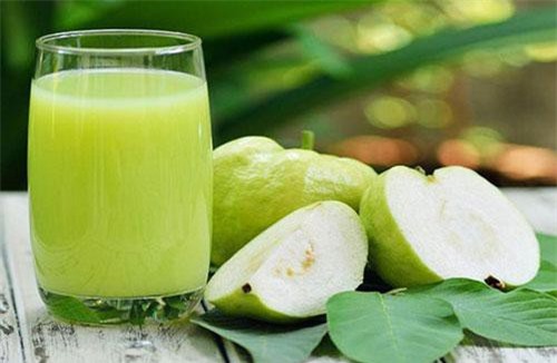 Mắc những bệnh này có thèm đến mấy cũng không được ăn ổi kẻo 'hối không kịp'