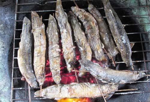 Những món ngon 'khó cưỡng' bên bờ sông Hậu