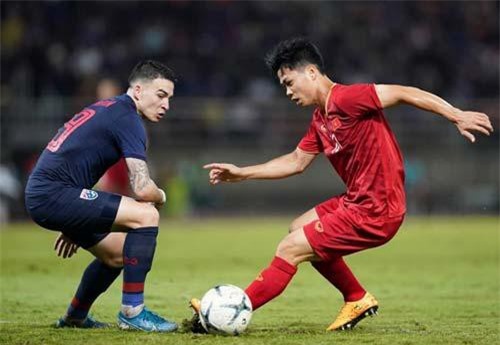 Thái Lan vươn lên thứ hạng FIFA cao nhất trong một thập kỷ