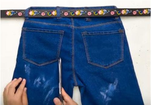 CLIP: Tổng hợp những mẹo vặt giúp tận dụng quần áo cũ