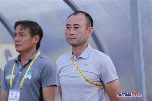 HAGL b&#x1ECF; ng&#x1ECF; kh&#x1EA3; n&#x103;ng gia h&#x1EA1;n h&#x1EE3;p &#x111;&#x1ED3;ng v&#x1EDB;i HLV Lee Tae Hoon