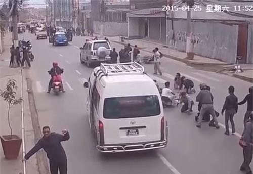 Hình ảnh những cơn địa chấn mạnh nhất được camera tình cờ ghi lại