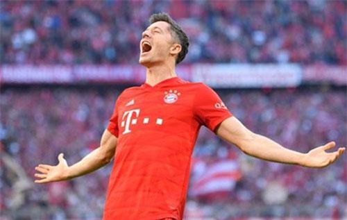 Lewandowski lập kỷ lục ghi bàn tại Bundesliga