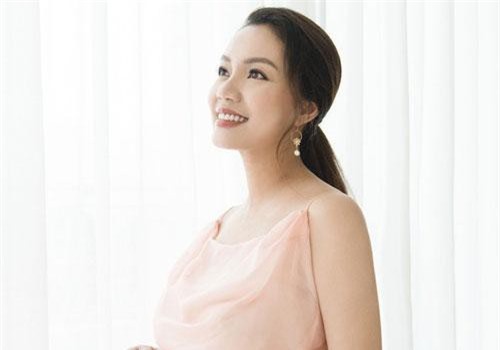 Ngọc Anh: 'Tôi và bạn trai có con nhưng chưa từng nói về đám cưới'