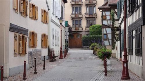 Tìm thấy thi thể nữ sinh gốc Việt ở Pháp sau 1 năm mất tích