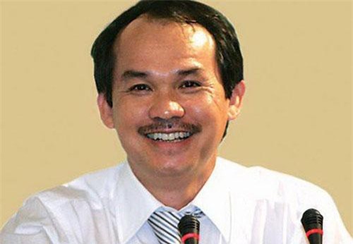 Trước khi thành đại gia có phi cơ riêng, hóa ra tuổi thơ bầu Đức từng nghèo khó không tưởng