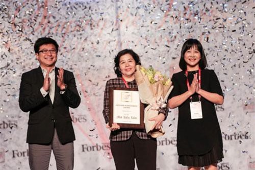 Không ồn ào, phô trương, ba nữ doanh nhân này vẫn ngự trị trên đỉnh cao khiến phần còn lại phải ngả mũ thán phục