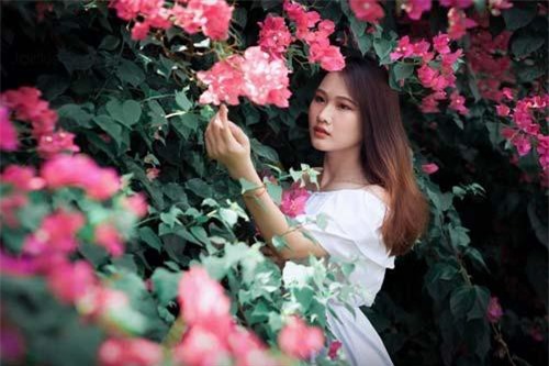 Nữ sinh ĐH Thủy Lợi có gì khiến ai gặp phải trầm trồ?