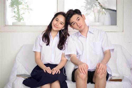 Nữ chính 'Mắt biếc' tình tứ bên con nuôi danh hài Minh Nhí