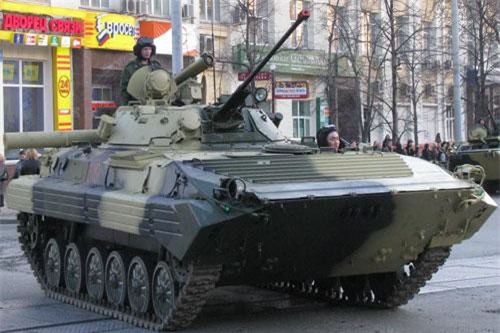 Việt Nam có thể mua loạt xe chiến đấu BMP-1/2 giá rẻ từ Czech