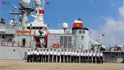 Việt Nam lắp tên lửa cho tàu Pohang trong khi Philippines nâng cấp bằng... súng máy
